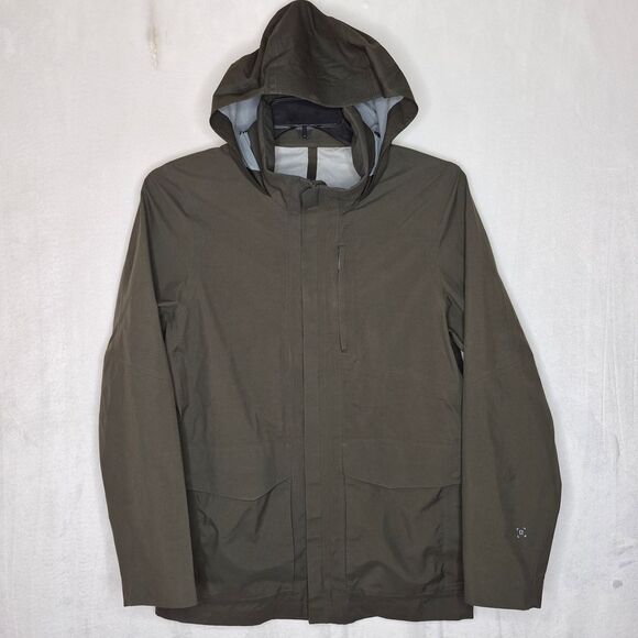 Lululemon Storm Field Jacket Size Small